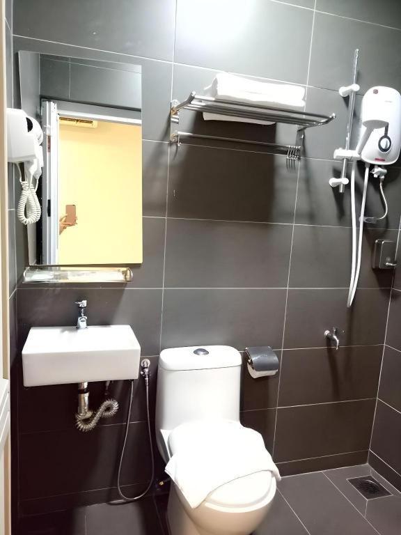 Pendang Suite Hotel Plt Esterno foto
